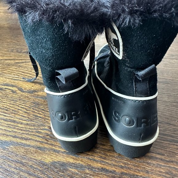 Sorel Tivoli Black & White Ankle Boots - Women's Size 6.5 - Never Worn - Picture 4 of 5